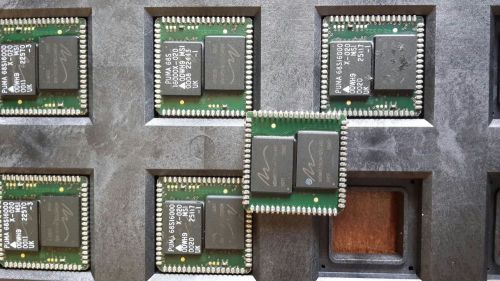 MOSAIC SEMICONDUCTOR PUMA68S16000X020 static memory Plastic 68 Pin PLCC 1 unit
