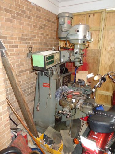 Bridgeport 2hp series i vertcical milling machine w/ 2 axis digital readout used for sale