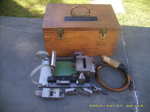 vintage EVERITE machinist dove tail vise w/ electromagnet -Unusual