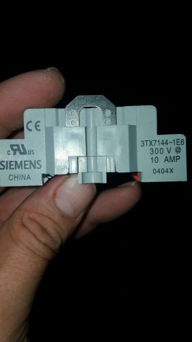 Siemens socket