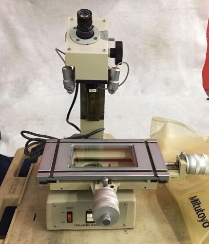Mitutoyo Toolmakers Microscope Model 176-902 with Dust Cover