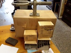 RARE 1954 MECHANICAL ENGINEERING SPLICING VICE WITH ADAPTERS