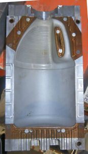 Extrusion Blow Mold Industrial Round Bottle 1 Gallon 1 Cavity Mold Uniloy