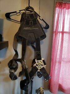 Miller Revolution Full Body Safety Harness with Quick Connectors Awesome Shape