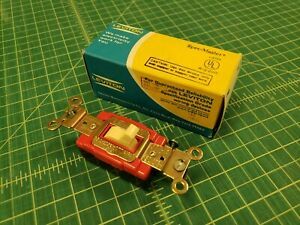 Leviton - Spec Grade Light Switch - Ivory - 20A 120-277V SPST - NOS
