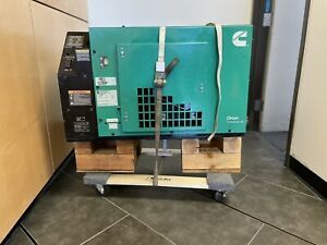 CUMMINS Onan 5HDKBC - 2861J  , 5 kW Diesel Generator 60 Hz.