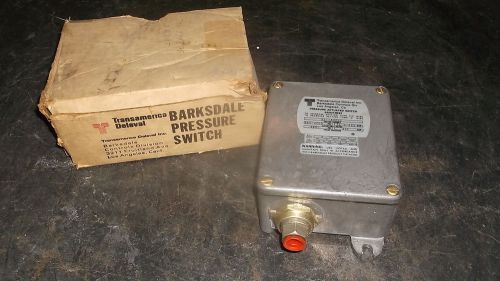 TRANSAMERICA DELAVAL BARKSDALE B2T-A32SS PRESSURE ACTUATED SWITCH, NEW- IN BOX