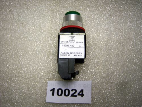 (10024) Allen Bradley 800MR-B2 Push Button Green