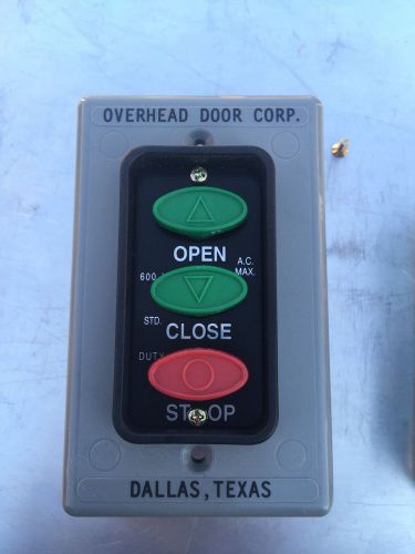Electric open/close/stop push button, ( lot of 17 ) for sale