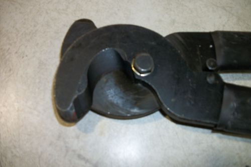 Cable cutter, for cutting up to  500mcm cu. 750mcm alum., 1-3/8&#034; com. cable for sale