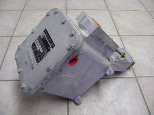 New barber colman ma-418-000-0-4 electric actuator explosion proof enclosure 120 for sale