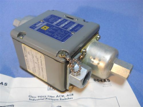 Square D (9012AEW-1) Bellows Actuated Differential Pressure Switch, New Surplus