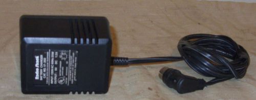 Radio Shack Battery Charger Cat. No. 17-202