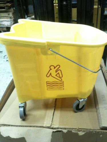 Continental 35 qt mop bucket model 335-3 compare at $56 for sale