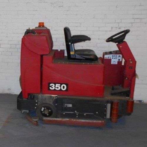Tomcat floor scrubber - model 350 - 35&#034; cleaning path for sale