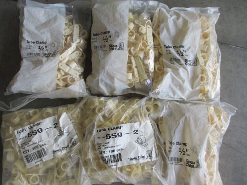 600 Pcs. 1/2&#034; CTS Plastic Tube Clamp - Sioux Chief #559-2 - NEW