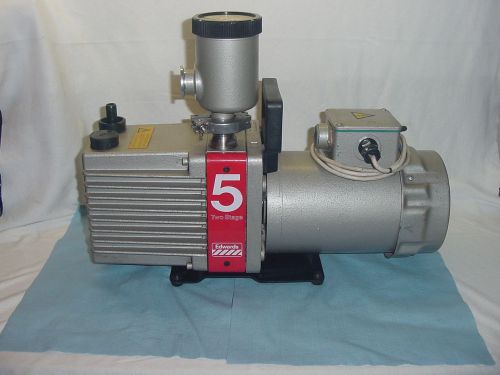 Edwards E2M5 2 Stage Rotary Vane Vacuum Pump w/ Foreline Inlet Trap