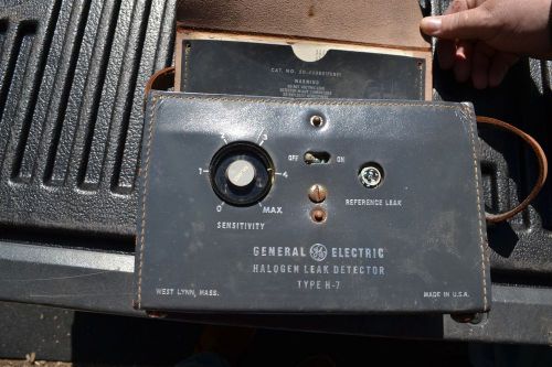 Vintage General Electric Halogen Leak Detector Type H-7