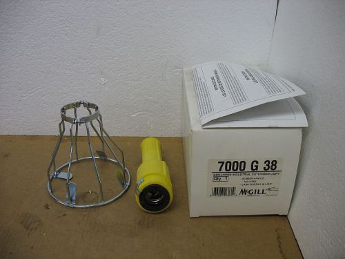 MCGILL 7000-G-38 Par 38 Cage Hand Lamp No Cord Rubber Handle New