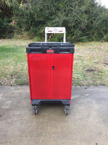 Rubbermaid ladder cart 9t58 for sale
