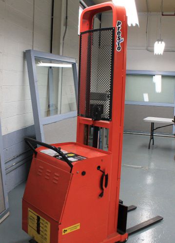 Presto counterweight pallet stacker - model c74a-15lc - clean for sale
