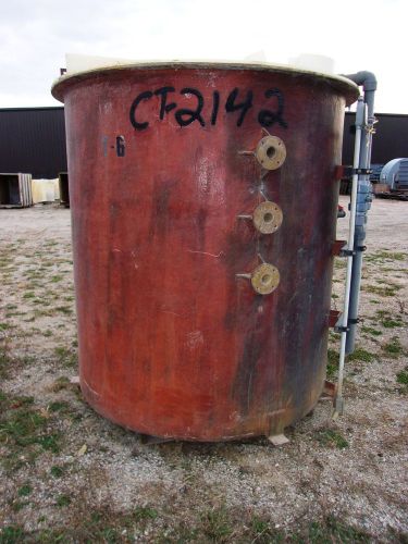 1300 gallon fiberglass round tank (ct2142) for sale