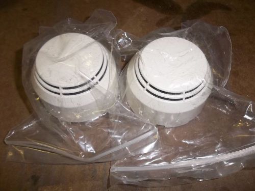 2 Siemens R970 Plug-In Scattered Light Smoke Detector for Fire Alarm System