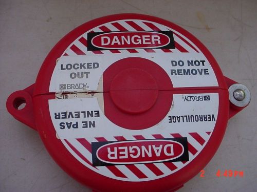 5  Count  BRADY VALVE LOCK-OUT 2.5-5&#034;, 65561
