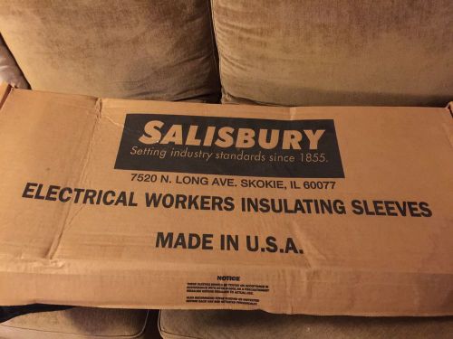 Salisbury Electrical Workers Insulating Dipped Sleeves; D2-R-YB