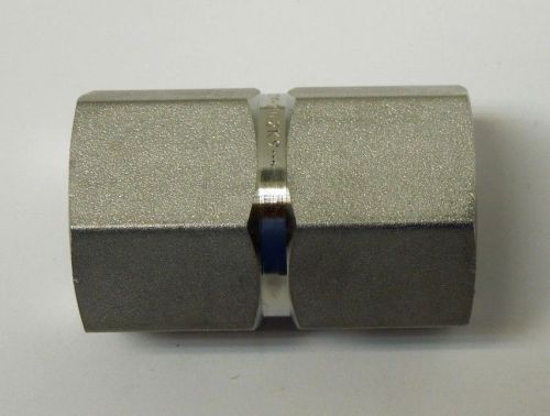 Swagelok ss-8-hrcg-6 hex reducing coupling 1/2&#034; x 3/8&#034; instrument fitting &lt;516nw for sale