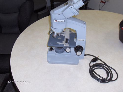 American Optical AO One Fifty (150) Binocular Microscope 2.5X 10X 45X 100X