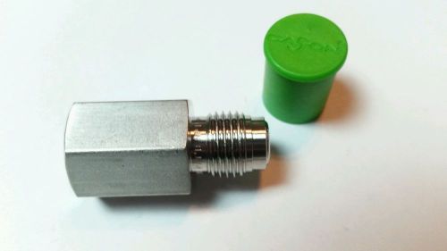 Female Connector Cajon Fitting 1/4 VCR x 1/4&#034; FPT Stainless Steel 316SS Swagelok