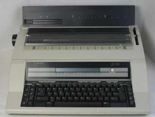 NAKAJIMA AE-740 EW 1000 ELECTRONIC TYPEWRITER WITH POWER CORD AND DUST COVER