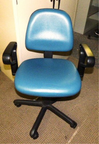 CHARVAZ DAUPHIN SP9110 CLEANROOM TASK CHAIR W/ARMS