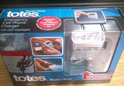 Brand NEW Totes Emergency Cell Phone Charger w/ LED flashlight MIB 8 Attachments