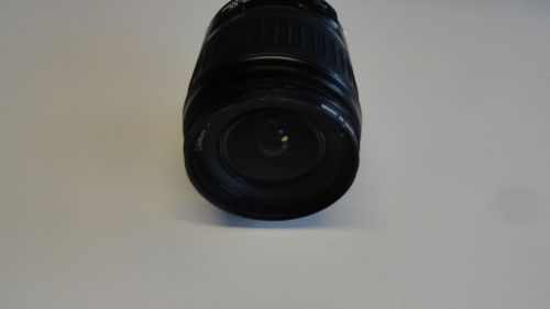 AA1: Canon EFS 18-55mm Macro Lens For Repair / Parts