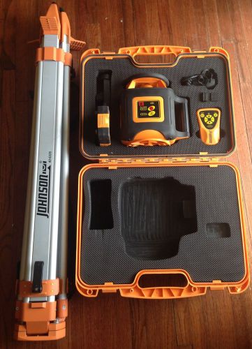 JOHNSON ROTARY LASER LEVEL 40-6535 with TRIPOD