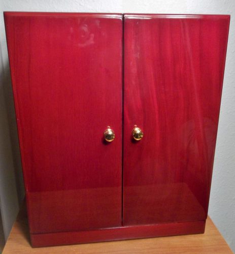 Cherry Wood Display Cabinet Jewelry Organizer Holder Storage with Folding Doors