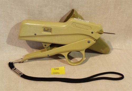 Thriftchi ~ vintage dennison plastic tag labeling gun for sale