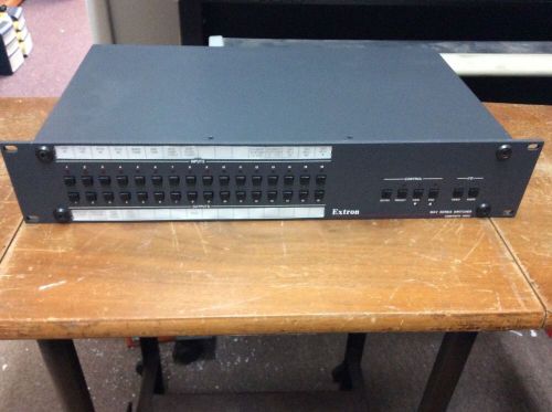 Excellent EXTRON MAV Series168 Composite Video Switcher  16 In 8 Out w Audio