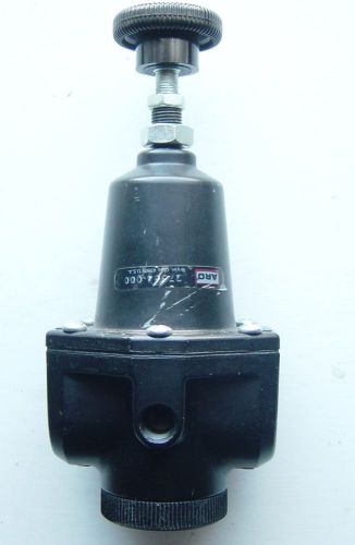 Aro 27354-000 regulator unused but scratched 3/4 inch in &amp; out for sale