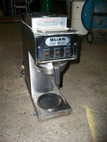 Bunn Pour Omatic Coffee Brewer  Model S 3 Burner Warmers