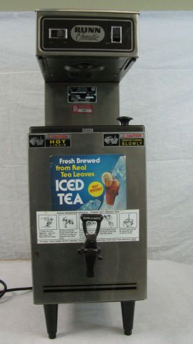ICED TEA BREWER BUNN-O-MATIC. 3 GALLON- USED