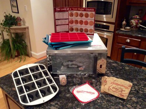 NEW Otis Spunkmeyer Commercial Countertop Convection Cookie Bake LOTS OF EXTRAS!