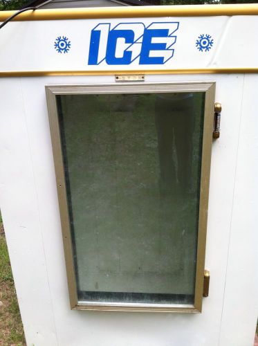 Bagged ice freezer made by star for sale