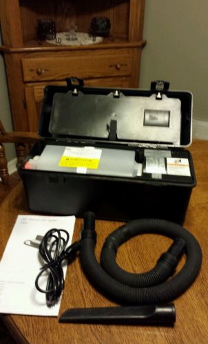 3M Model 497 Electronics Service Vacuum Cleaner with Brand New Type 1 Filter NR