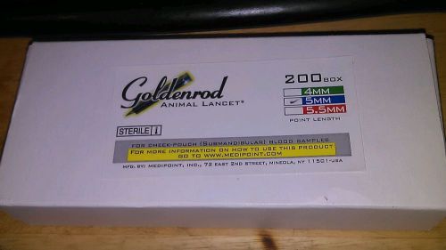 NEW MEDIPOINT GOLDENROD 5MM ANIMAL LANCET BOX OF 200