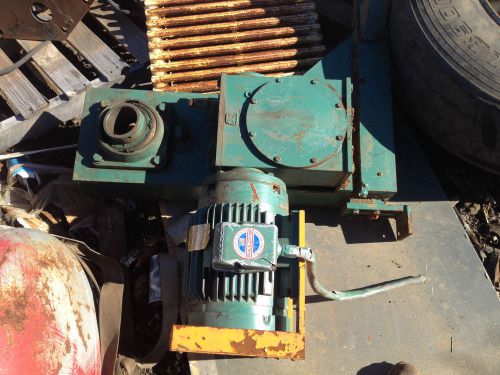 Used hub city speed reducer indirect drive worm gear baldor motor 0220 24186 524 for sale