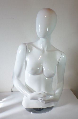 High gloss enameled nude female half torso mannequin store display dress form for sale