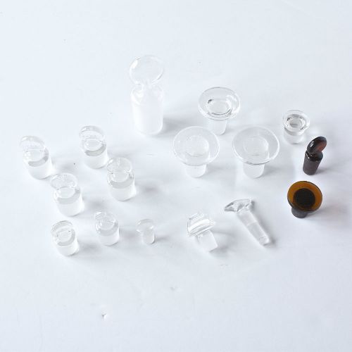 Lot of 16 Apothecary / Lab Bottle Stoppers, Mostly Pyrex stoppers